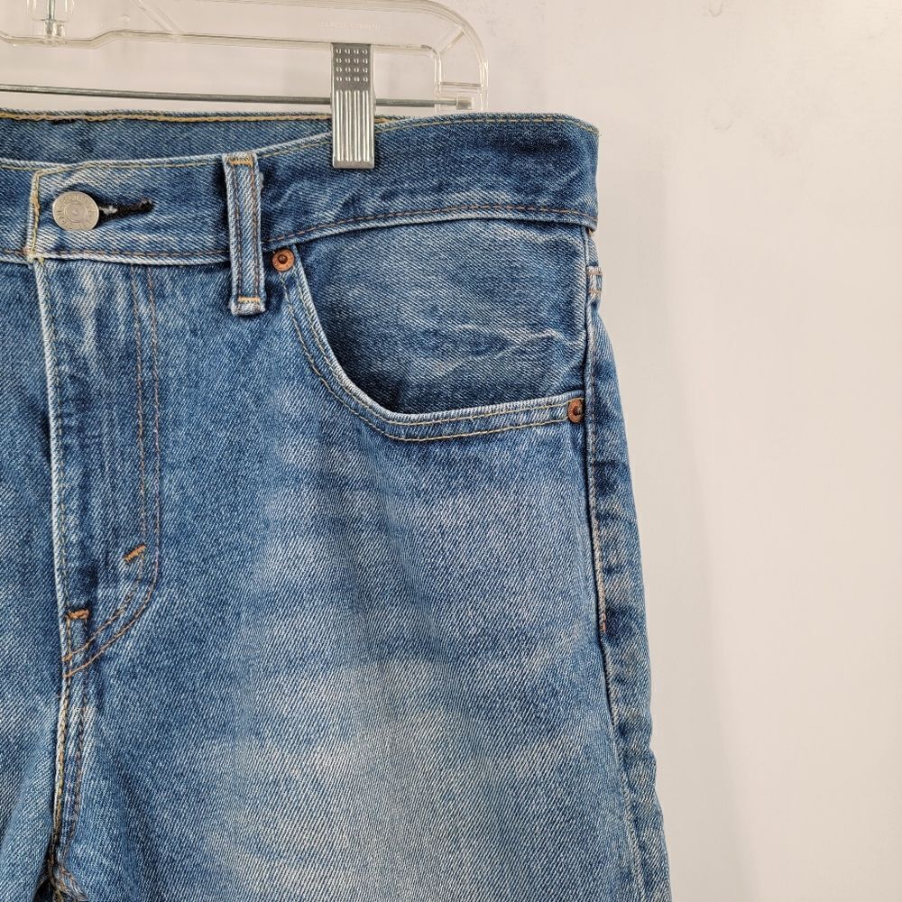 Levi's Jean Shorts Women's 34 Boho Distressed Raw Hem Long Dad Denim Bermuda - Picture 4 of 16